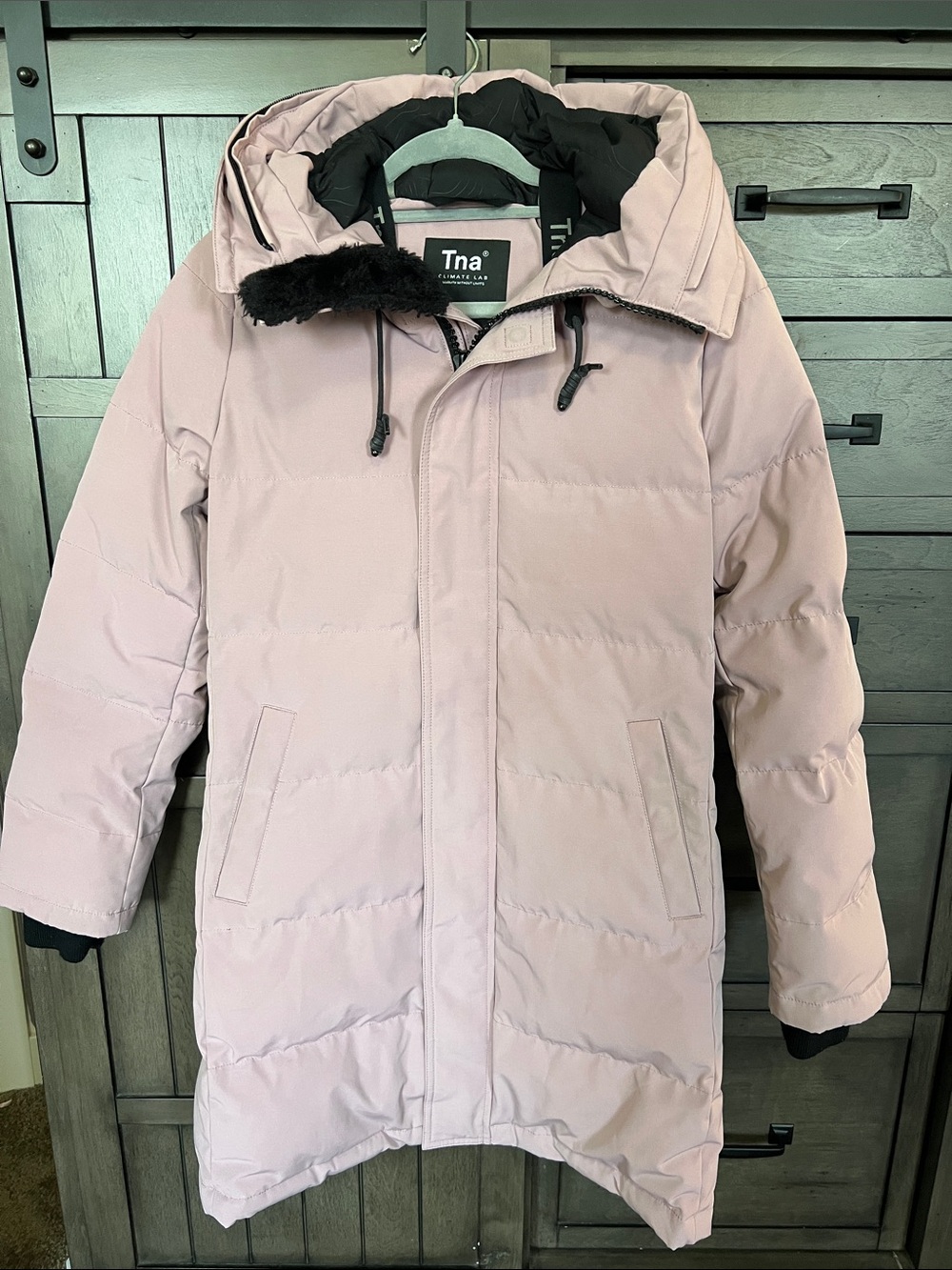 TNA St. Anton size small
